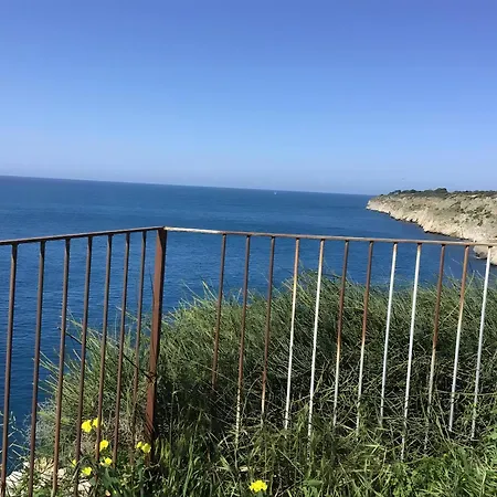 Villa Dei Tramonti - *